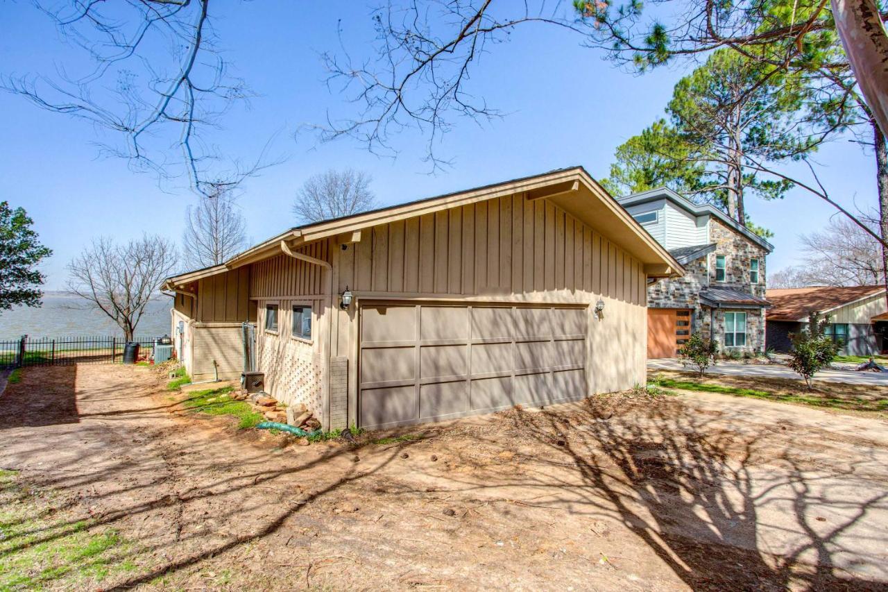 Cedar Creek Lakefront Vacation Rental With Pool Gun Barrel City Exterior photo